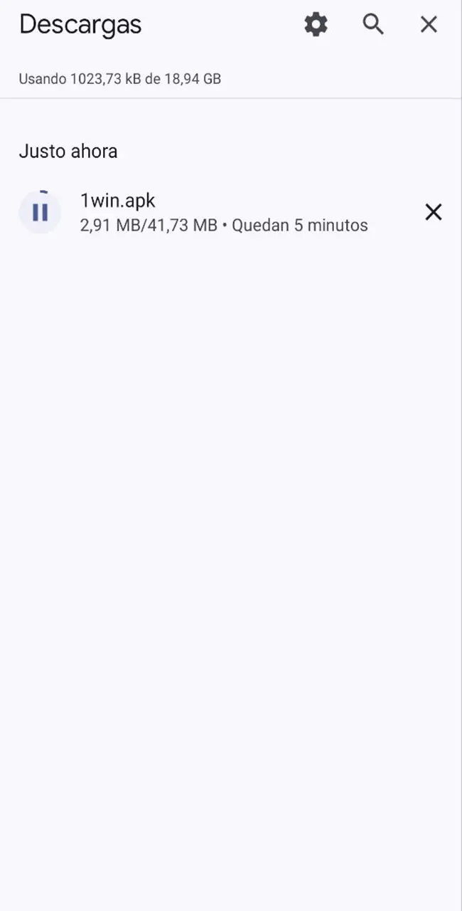 Elige el tipo de smartphone con el que quieres descargar la aplicación 1win.